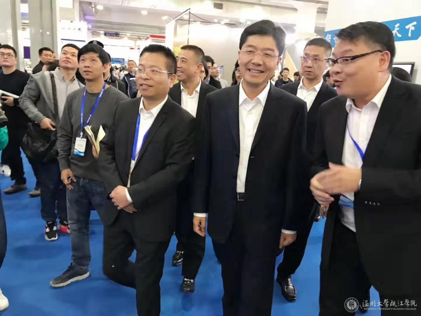 微信图片_20191119092029.jpg